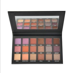 Kab Cosmetics Day + Night Palette